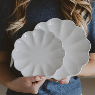 *NEW* White Scalloped Serving Tray Set of 2 - Home Decor
