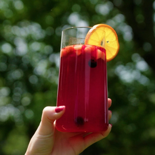 Midnight Berry Tea | Delicious Hibiscus + Berry Tea Blend